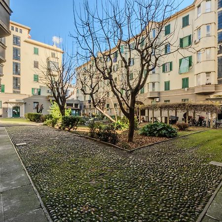 New And Functional Apartments Near The Metro Milán Exterior foto