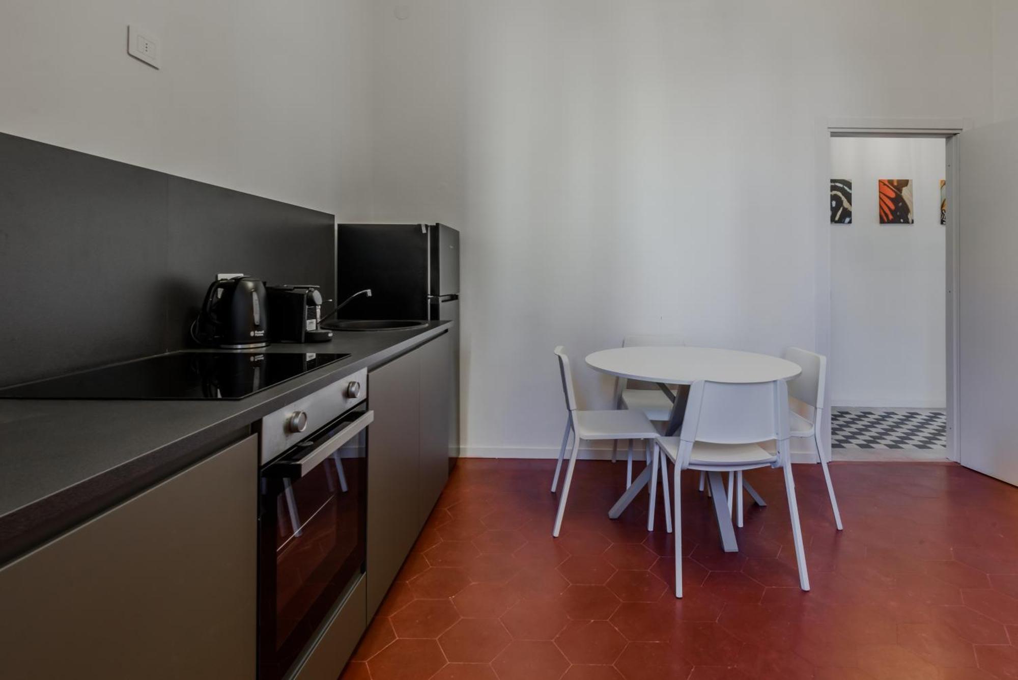 New And Functional Apartments Near The Metro Milán Exterior foto